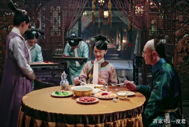 Sự thật bất ngờ khi người xưa dùng kim bạc thử độc đồ ăn cho hoàng đế - Hình 5 Su that bat ngo khi nguoi xua dung kim bac thu doc do an cho hoang de-Hinh-5