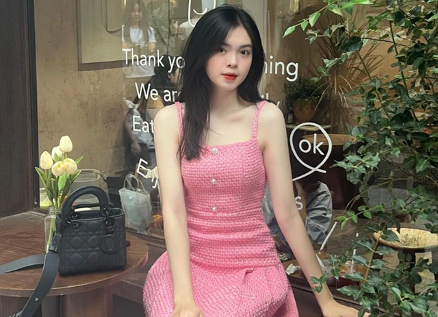 Cận cảnh nét đẹp dịu dàng của hoa khôi bóng chuyền sinh viên Việt Nam - Hình 5 Can canh net dep diu dang cua hoa khoi bong chuyen sinh vien Viet Nam-Hinh-5