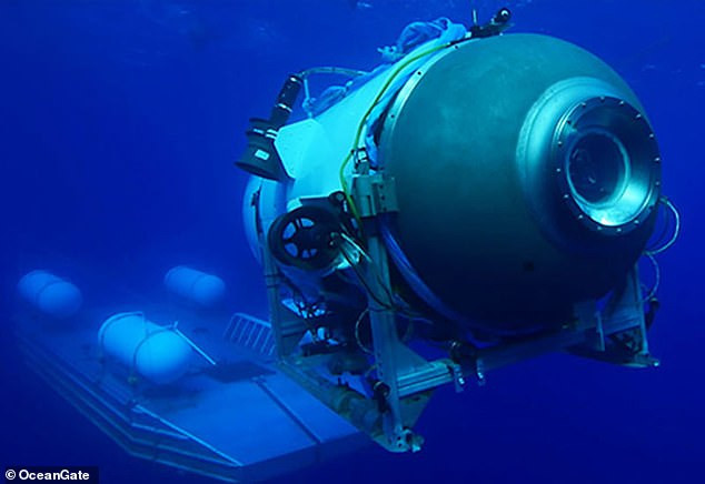 Các tour du lịch mạo hiểm rủi ro hơn khám phá xác tàu Titanic - Hình 4 Cac tour du lich mao hiem rui ro hon kham pha xac tau Titanic-Hinh-4