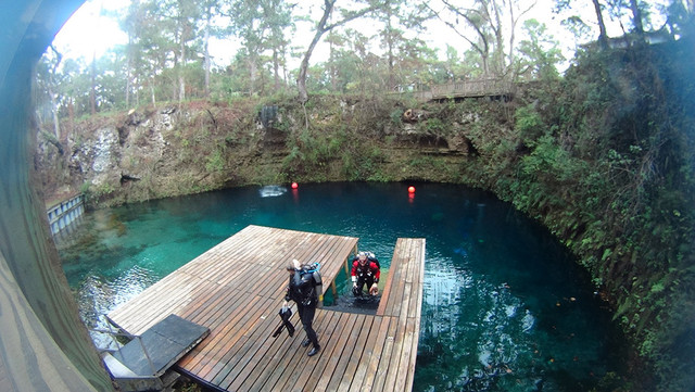 Các tour du lịch mạo hiểm rủi ro hơn khám phá xác tàu Titanic - Hình 11 Cac tour du lich mao hiem rui ro hon kham pha xac tau Titanic-Hinh-11