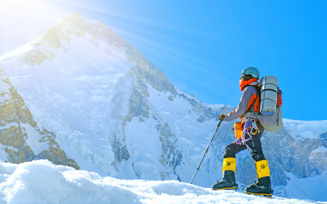 Các tour du lịch mạo hiểm rủi ro hơn khám phá xác tàu Titanic - Hình 9 Cac tour du lich mao hiem rui ro hon kham pha xac tau Titanic-Hinh-9