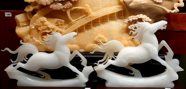 Nhung vat pham phong thuy duoc san lung nam Quy Mao-Hinh-7