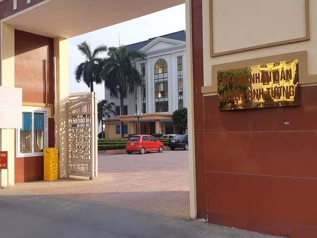 Vu Thanh tra xay dung nghi voi o Vinh Phuc: 