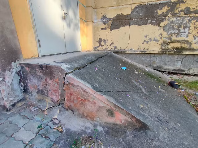 Khu tai dinh cu Dong Tau xap xe, xuong cap sau 10 nam dua vao su dung-Hinh-5