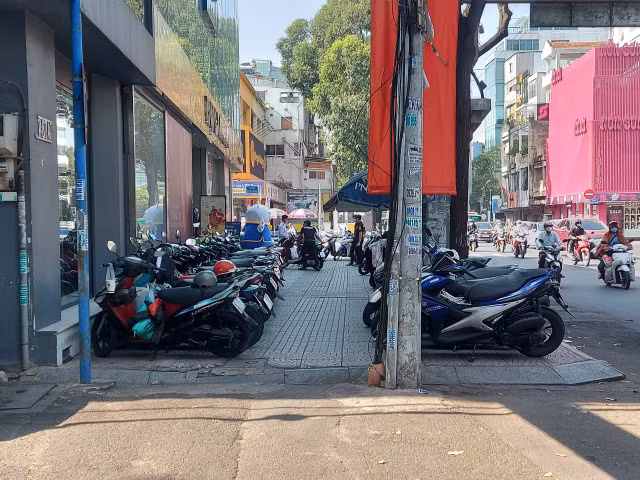 TP HCM: Troi noi gia vang ngay via Than Tai-Hinh-5