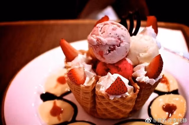 7 hành vi làm tổn thương não nghiêm trọng 7 hanh vi lam ton thuong nao nghiem trong