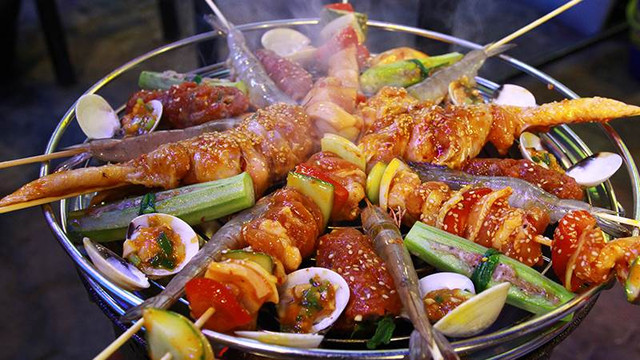 Đến Đà Nẵng vào mùa mưa phải thưởng thức những món ăn đặc biệt này - Hình 3 Den Da Nang vao mua mua phai thuong thuc nhung mon an dac biet nay-Hinh-3