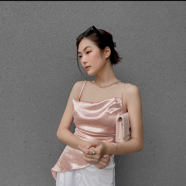 Nữ sinh 19 tuổi đóng MV của Jack ăn mặc cực gợi cảm - Hình 6 Nu sinh 19 tuoi dong MV cua Jack an mac cuc goi cam-Hinh-6