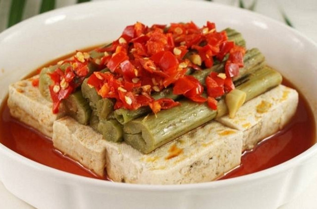 Mẹ nấu rau dền kiểu này khiến cả nhà ngộ độc Me nau rau den kieu nay khien ca nha ngo doc