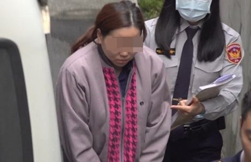 Mâu thuẫn, con dâu hành hạ bố chồng 97 tuổi đến tử vong Mau thuan, con dau hanh ha bo chong 97 tuoi den tu vong