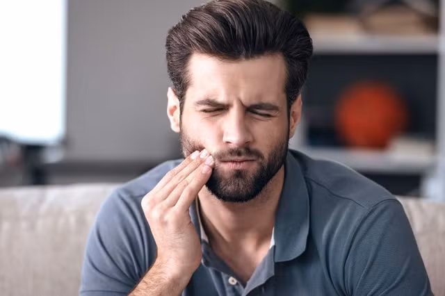 Luu y nhung cach danh rang sai lam se gay ton hai cho rang-Hinh-2