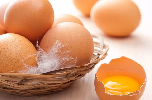 Nhung cach an trung ga sai lam gay hai den suc khoe