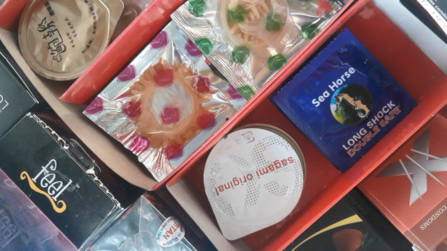 Nhung hiem hoa khon luong tu bao cao su gia-Hinh-3