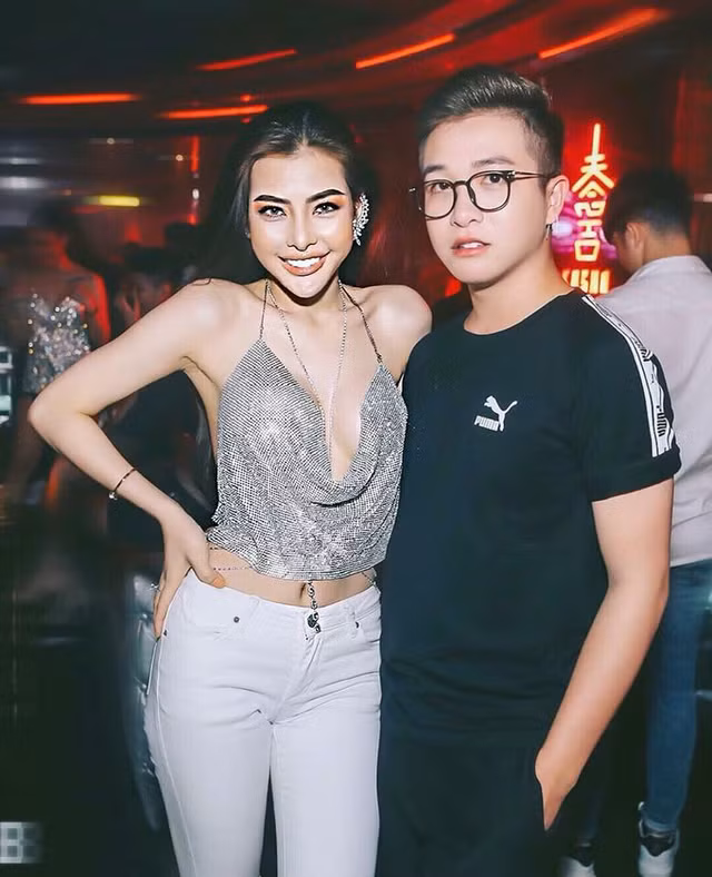 Hotgirl khoa than o Hoi An co gu an mac ho bao, quyen ru-Hinh-12