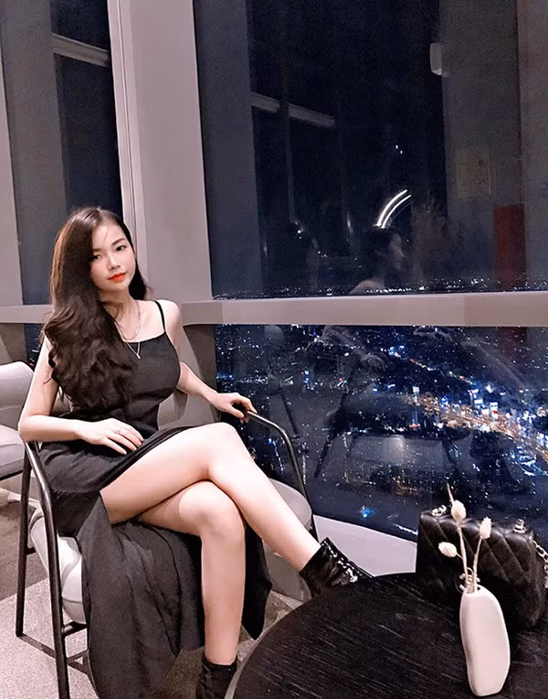 Những hotgirl Việt xinh nóng bỏng gây sốt báo ngoại - Hình 5 Nhung hotgirl Viet xinh nong bong gay sot bao ngoai-Hinh-5