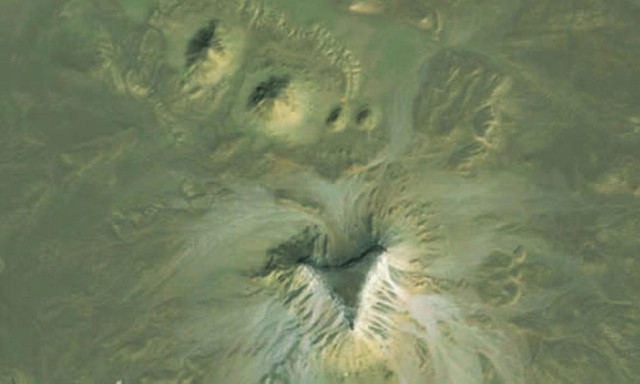 Nhờ Google Earth mà công chúng biết tới những hình ảnh độc lạ về trái đất - Hình 4 Nho Google Earth ma cong chung biet toi nhung hinh anh doc la ve trai dat-Hinh-4