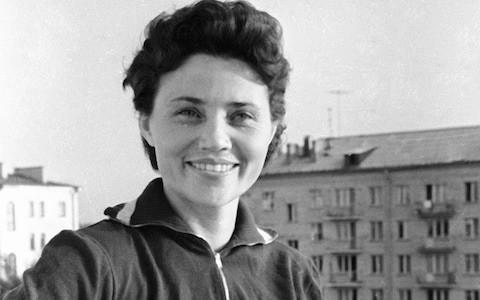 Cuộc đời huy hoàng của “Madam MiG“ nữ phi công Liên Xô - Hình 9 Cuoc doi huy hoang cua “Madam MiG“ nu phi cong Lien Xo-Hinh-9