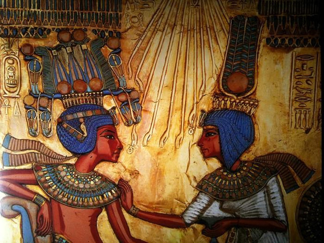 Điều gây bất ngờ về vợ yêu của pharaoh Ai Cập Tutankhamun - Hình 10 Dieu gay bat ngo ve vo yeu cua pharaoh Ai Cap Tutankhamun-Hinh-10