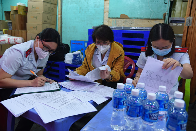 An toan thuc pham cho dau moi: Van dong song song voi che tai!-Hinh-4