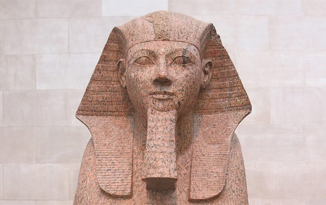 Vén màn về Hatshepsut: Từ Nữ hoàng Ai Cập trở thành pharaoh quyền lực Ven man ve Hatshepsut: Tu Nu hoang Ai Cap tro thanh pharaoh quyen luc