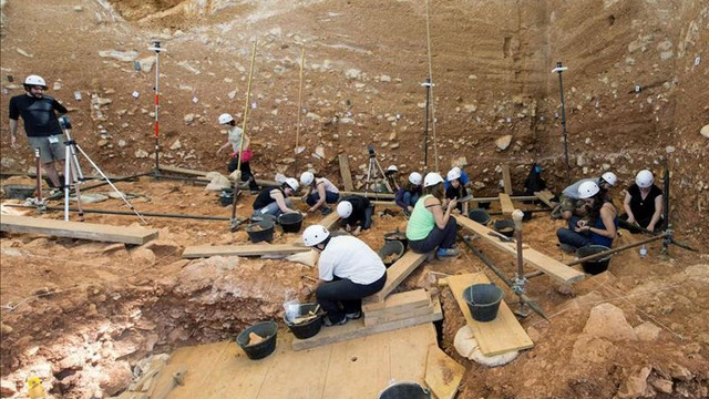 'Trả lại' đúng giới tính cho bộ hài cốt 800.000 tuổi - Hình 9 'Tra lai' dung gioi tinh cho bo hai cot 800.000 tuoi-Hinh-9