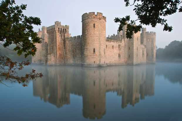 Kiến trúc đặc biệt của lâu đài thời Trung cổ - Hình 5 Kien truc dac biet cua lau dai thoi Trung co-Hinh-5