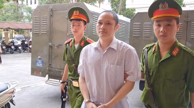 Vi sao vo va em gai ong Trieu Tai Vinh vang mat ta phien xet xu gian lan thi cu Ha Giang?-Hinh-3