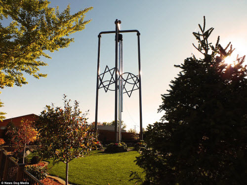 Điều đặc biệt ở thị trấn xác lập nhiều kỷ lục nhất thế giới - Hình 7 Dieu dac biet o thi tran xac lap nhieu ky luc nhat the gioi-Hinh-7