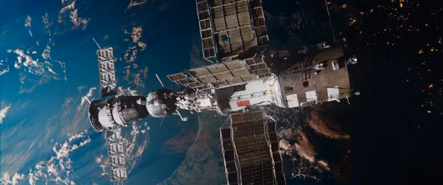 Thuc hu viec phi hanh gia Lien Xo nhin thay “thien than” trong vu tru-Hinh-5