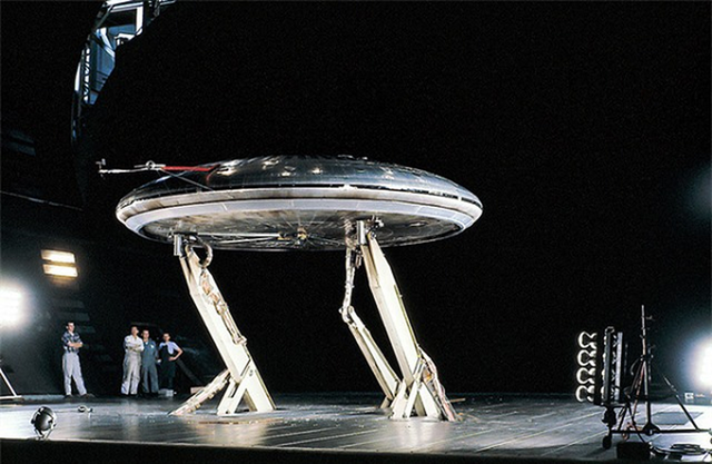 Mỹ bí mật thực hiện dự án chế tạo đĩa bay như nào? - Hình 6 My bi mat thuc hien du an che tao dia bay nhu nao?-Hinh-6