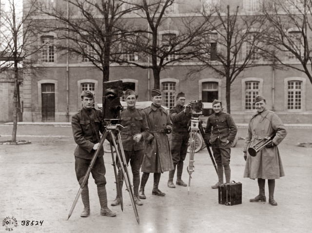 Những khoảnh khắc hiếm có về Chiến tranh thế giới 1 - Hình 2 Nhung khoanh khac hiem co ve Chien tranh the gioi 1-Hinh-2