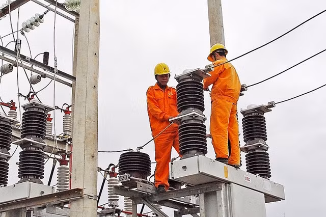 Mien Bac van co nguy co thieu dien du tang gia