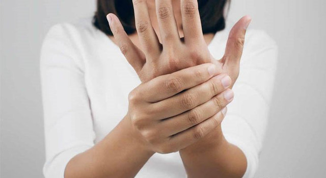 Đi bác sĩ ngay nếu xuất hiện 3 loại đau này - Hình 12 Di bac si ngay neu xuat hien 3 loai dau nay-Hinh-12