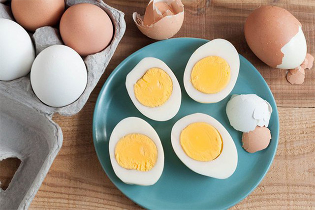 Huấn luyện viên thể hình suýt mất mạng khi ăn 20 quả trứng mỗi ngày - Hình 8 Huan luyen vien the hinh suyt mat mang khi an 20 qua trung moi ngay-Hinh-8