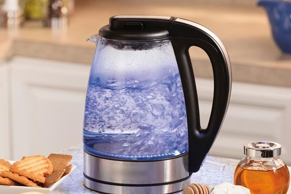 Lưu ý loại ấm siêu tốc cực hại sức khoẻ - Hình 4 Luu y loai am sieu toc cuc hai suc khoe-Hinh-4