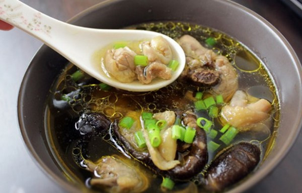 Cô gái bị viêm màng não nặng vì một món cực quen thuộc - Hình 6 Co gai bi viem mang nao nang vi mot mon cuc quen thuoc-Hinh-6