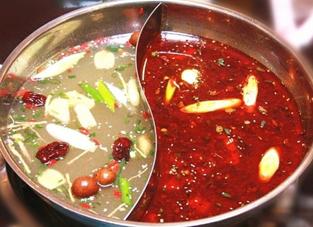 Những thực phẩm nên tránh trong kỳ “đèn đỏ” để giảm nổi mụn, đau bụng - Hình 2 Nhung thuc pham nen tranh trong ky “den do” de giam noi mun, dau bung-Hinh-2
