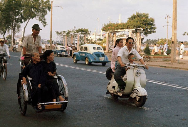 Bộ ảnh hiếm Sài Gòn những năm 1960: Bình dị, mộc mạc - Hình 8 Bo anh hiem Sai Gon nhung nam 1960: Binh di, moc mac-Hinh-8