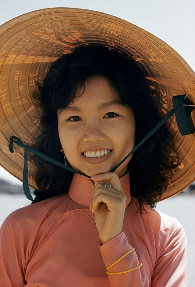 Bộ ảnh hiếm Sài Gòn những năm 1960: Bình dị, mộc mạc - Hình 3 Bo anh hiem Sai Gon nhung nam 1960: Binh di, moc mac-Hinh-3