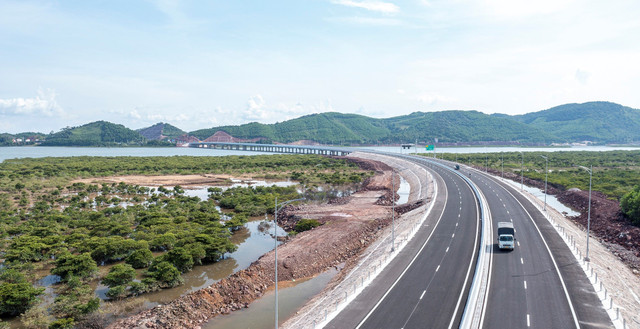 Địa phương nào sở hữu tuyến cao tốc dài gần 180km? - Hình 7 Dia phuong nao so huu tuyen cao toc dai gan 180km?-Hinh-7
