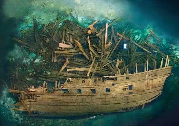 Anh chan dong con tau mang loi nguyen rung ron duoi bien 500 nam