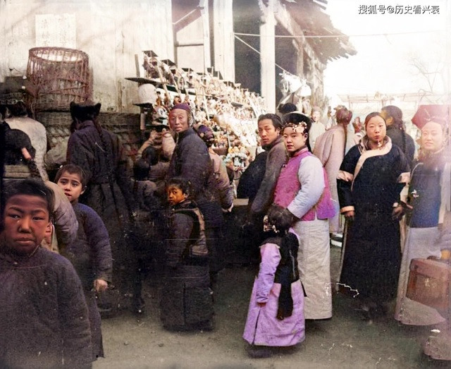 Lộ mỹ nhân tuyệt sắc thời nhà Thanh khi dùng AI phục chế - Hình 8 Lo my nhan tuyet sac thoi nha Thanh khi dung AI phuc che-Hinh-8