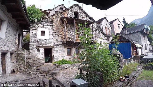Khám phá ngôi làng nhỏ nhất Thuỵ Sĩ chỉ có 9 người ở - Hình 2 Kham pha ngoi lang nho nhat Thuy Si chi co 9 nguoi o-Hinh-2