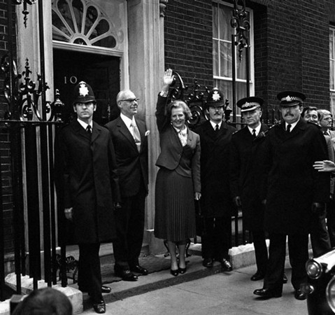Biết gì về “Bà đầm thép” Margaret Thatcher nổi tiếng chính trường Anh? - Hình 4 Biet gi ve “Ba dam thep” Margaret Thatcher noi tieng chinh truong Anh?-Hinh-4