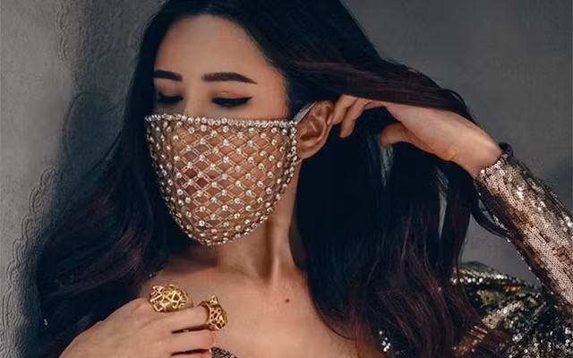 Khau trang trong suot co kha nang ngua COVID-19?-Hinh-9