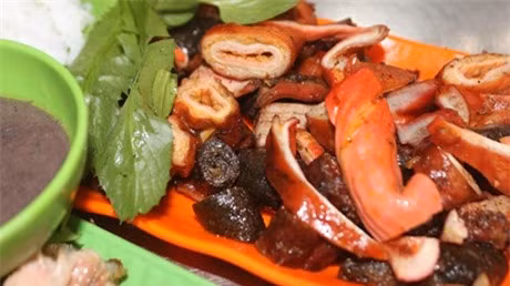 Cac mon an noi tang hap dan hut khach o Ha thanh-Hinh-9