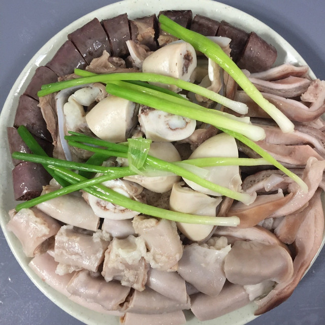 Các món ăn nội tạng hấp dẫn hút khách ở Hà thành - Hình 3 Cac mon an noi tang hap dan hut khach o Ha thanh-Hinh-3