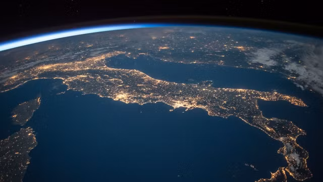 Canh bao tham hoa khi vo Trai Dat bi sap xep-Hinh-10