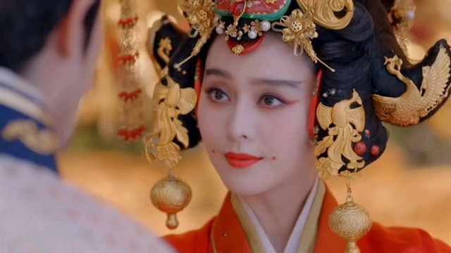 2 chấm đỏ trên khóe miệng phi tần Trung Quốc là bí mật phòng the - Hình 3 2 cham do tren khoe mieng phi tan Trung Quoc la bi mat phong the-Hinh-3