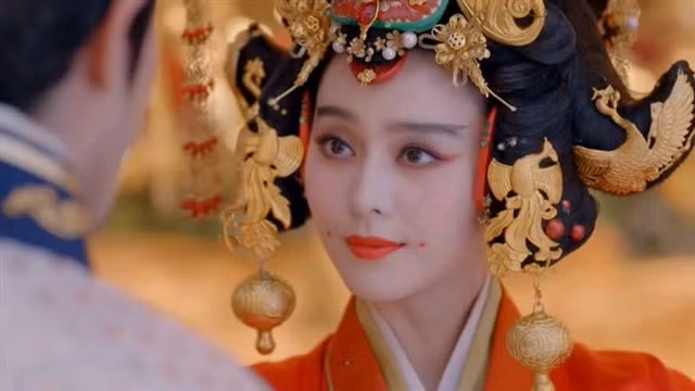 2 cham do tren khoe mieng phi tan Trung Quoc la bi mat phong the-Hinh-3